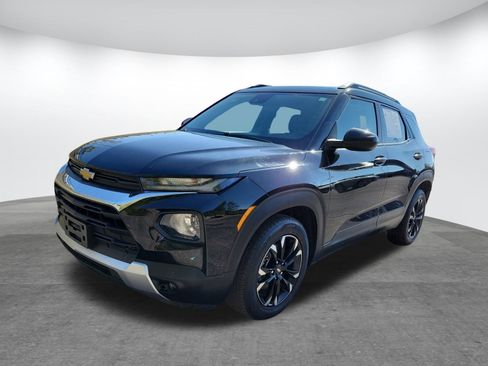 Used 2022 Chevrolet TrailBlazer LT w/ Driver Confidence Package image 22