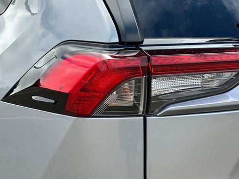 Certified 2023 Toyota RAV4 LE AWD/4WD image 47
