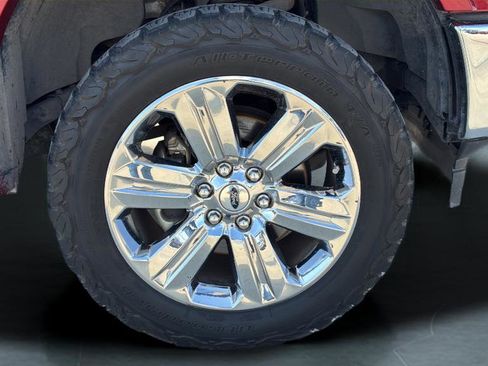 Used 2019 Ford F150 Lariat image 41