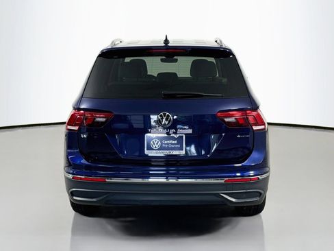 Certified 2024 Volkswagen Tiguan SE AWD/4WD image 10