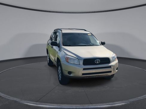 Used 2008 Toyota RAV4 2WD image 3