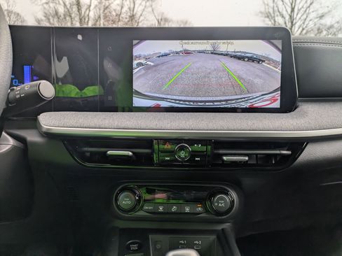 New 2026 Nissan Kicks SV image 15