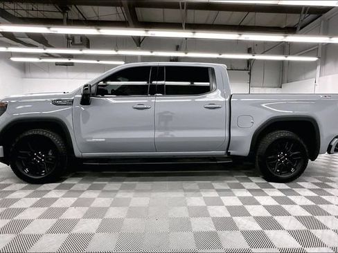 Used 2024 GMC Sierra 1500 Elevation w/ Elevation Premium Package AWD/4WD image 15