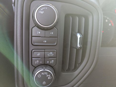 New 2026 Chevrolet Silverado 2500 Custom image 37