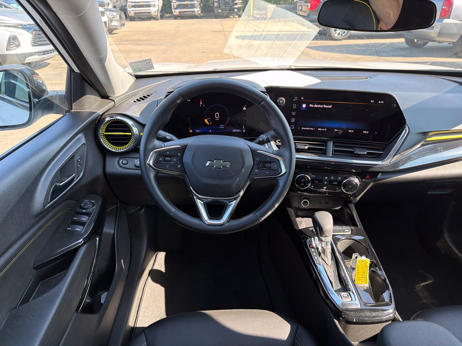 Used 2025 Chevrolet Trax ACTIV w/ Sunroof Package FWD image 11