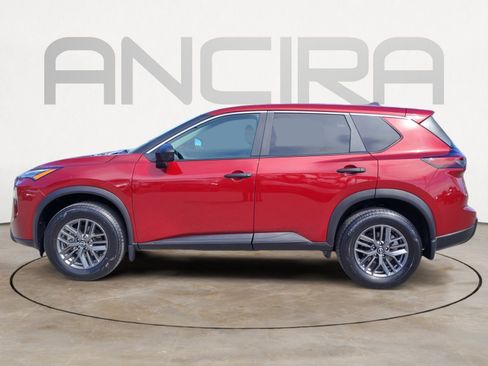 Certified 2024 Nissan Rogue S FWD image 11
