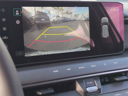 New 2026 Kia EV9 Light image 14