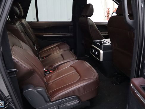 Certified 2024 Ford Expedition Max Limited image 25