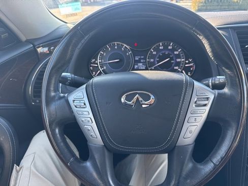 Used 2019 INFINITI QX80 Luxe w/ Proactive Package image 18