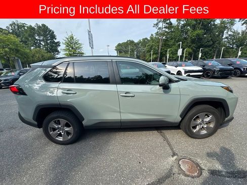 Used 2023 Toyota RAV4 XLE w/ Convenience Package FWD image 5