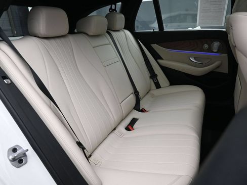 Used 2019 Mercedes-Benz E 450 4MATIC Wagon image 25