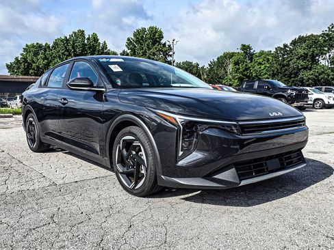 Used 2025 Kia K4 EX FWD image 1