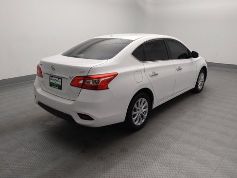 Used 2019 Nissan Sentra SV FWD image 9