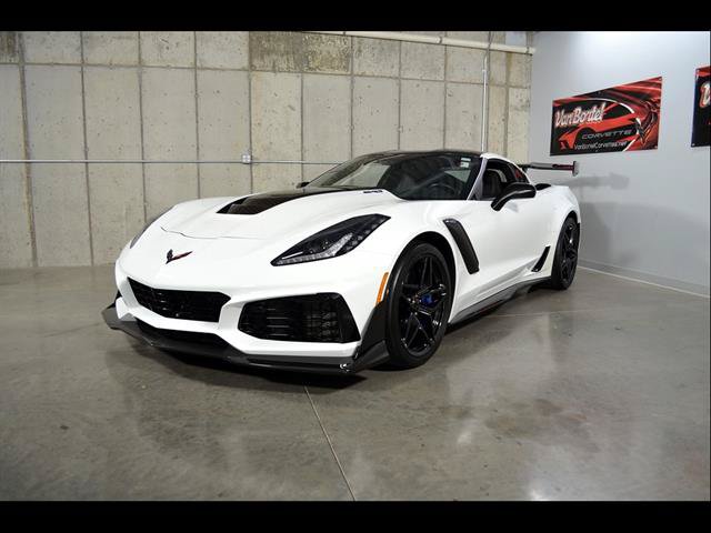Used 2019 Chevrolet Corvette ZR1 w/ ZTK Track Performance Package RWD image 4
