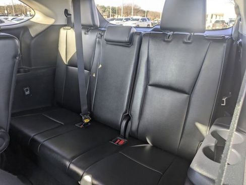 Used 2022 Toyota Highlander Platinum image 30