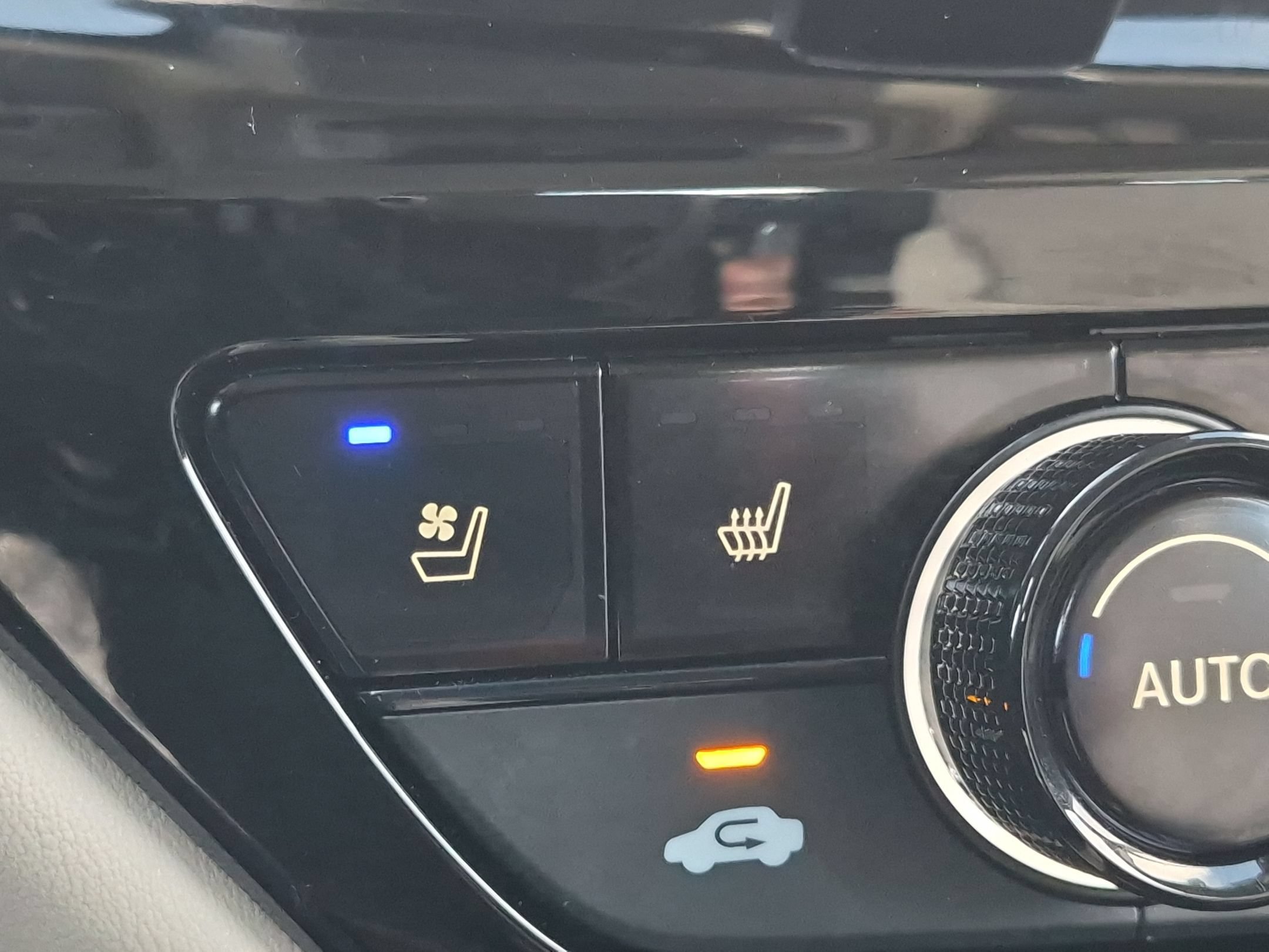 Certified 2025 Honda Accord Touring image 21