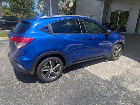 Used 2022 Honda HR-V EX-L image 3