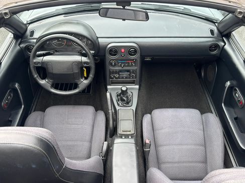 Used 1990 MAZDA MX-5 Miata RWD image 33