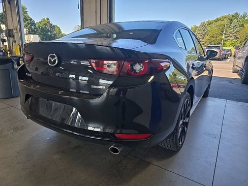 Used 2025 MAZDA MAZDA3 s FWD image 4