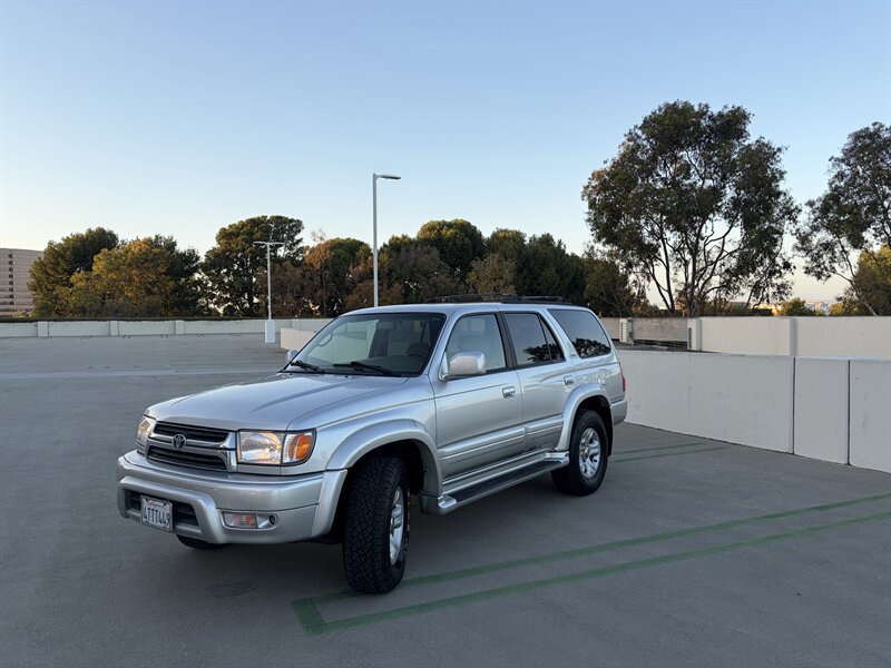 Used 2001 Toyota 4Runner Limited RWD image 25