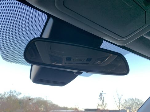 Used 2024 Toyota RAV4 XLE Premium image 27