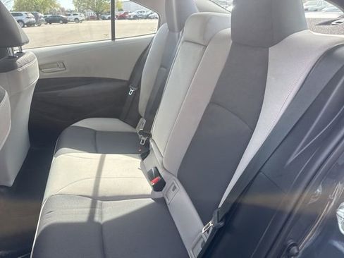 Used 2025 Toyota Corolla LE image 22