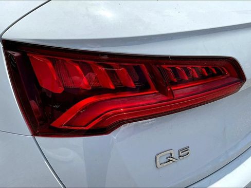 Used 2019 Audi Q5 2.0T Premium Plus w/ Premium Plus Package AWD/4WD image 23