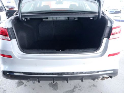 Used 2019 Kia Optima LX FWD image 30