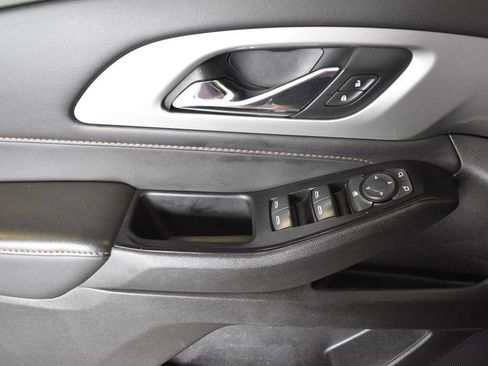Used 2019 Chevrolet Traverse LS FWD image 19