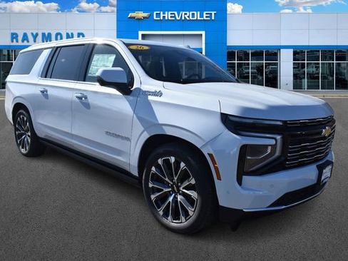 New 2026 Chevrolet Suburban High Country image 11