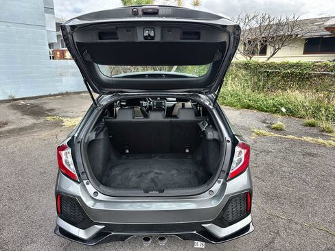 Used 2018 Honda Civic Sport image 22