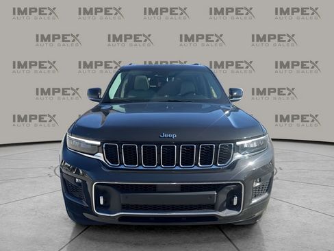 Used 2021 Jeep Grand Cherokee L Overland w/ Luxury Tech Group IV image 8