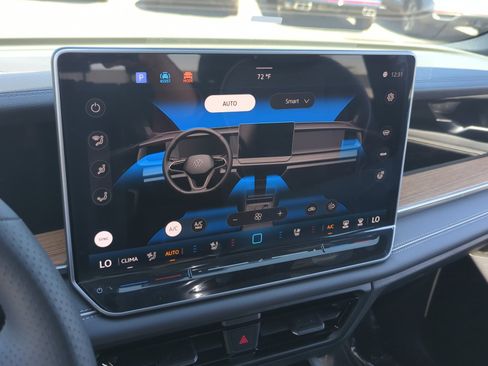 New 2026 Volkswagen Tiguan SEL R-Line image 27