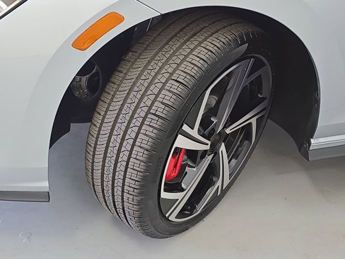 New 2026 Volkswagen GTI SE image 32