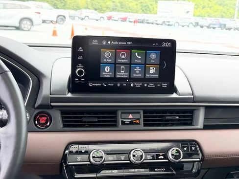 Certified 2024 Honda Pilot Elite image 17