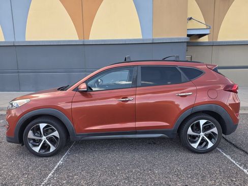 Used 2016 Hyundai Tucson Limited w/ Option Group 03 AWD/4WD image 3