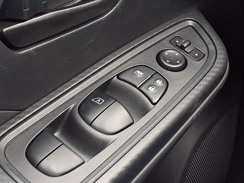 New 2025 Nissan Versa S w/ Trunk Package image 16