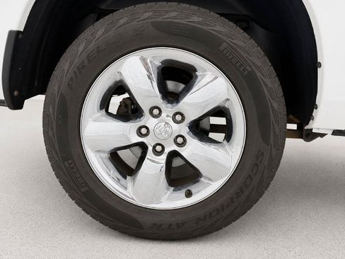 Used 2018 RAM 1500 Big Horn AWD/4WD image 28