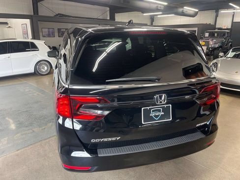 Used 2023 Honda Odyssey Sport image 5