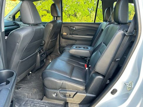 Used 2022 Honda Pilot Special Edition image 13