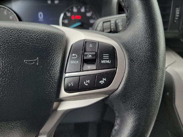 Used 2024 Ford Explorer XLT RWD image 25