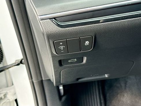 Used 2025 Kia K5 GT-Line w/ GT-Line Premium Package FWD image 15