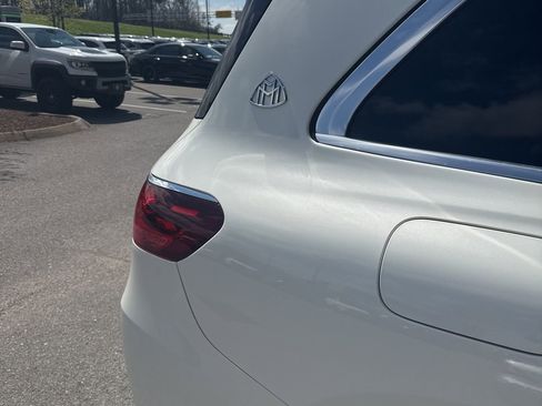 Certified 2024 Mercedes-Benz Maybach GLS 600 4MATIC image 5