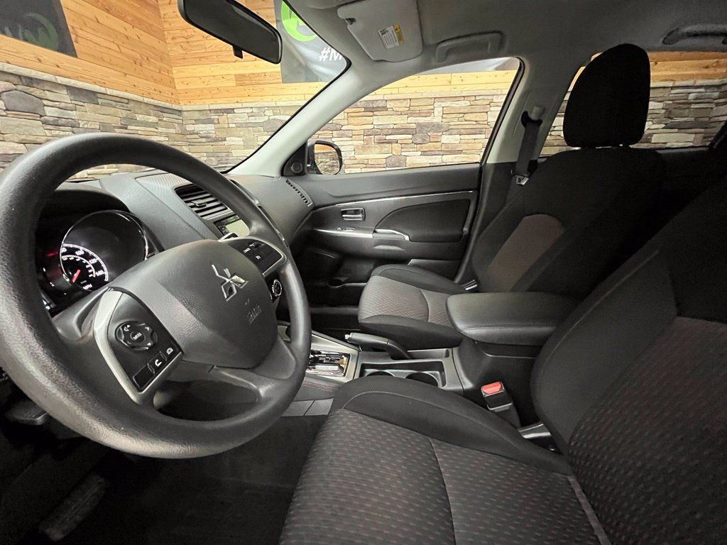 Used 2019 Mitsubishi Outlander Sport ES AWD/4WD image 24