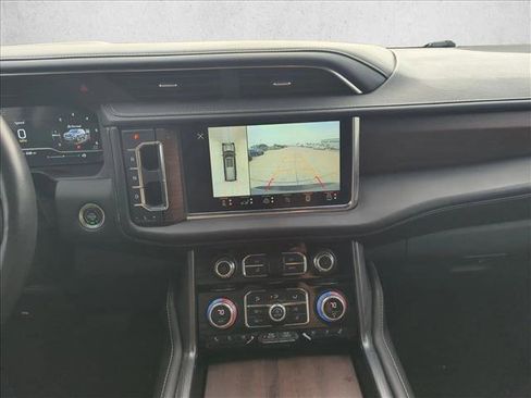 Used 2023 GMC Yukon XL Denali Ultimate image 14