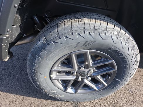 New 2026 Jeep Wrangler Unlimited Sport AWD/4WD image 30