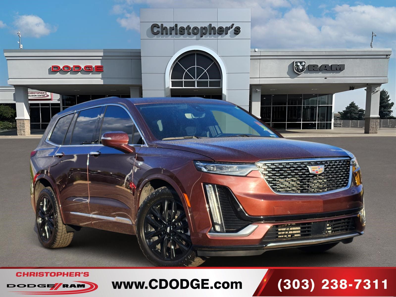 Used 2022 Cadillac XT6 Premium Luxury w/ Platinum Package AWD/4WD image 1