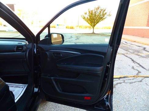 Used 2024 Honda Passport EX-L image 48