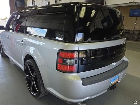 Used 2019 Ford Flex Limited w/ Appearance Package AWD/4WD image 2