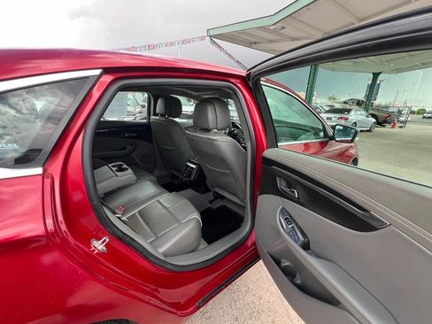 Used 2014 Chevrolet Impala LTZ FWD image 9